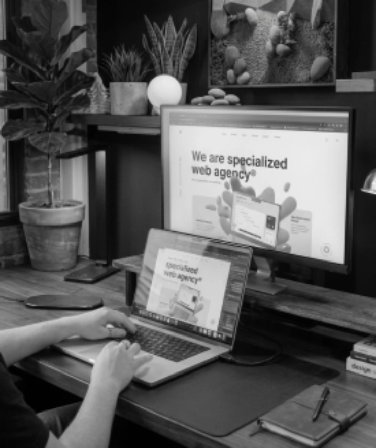Xsofty web design workspace